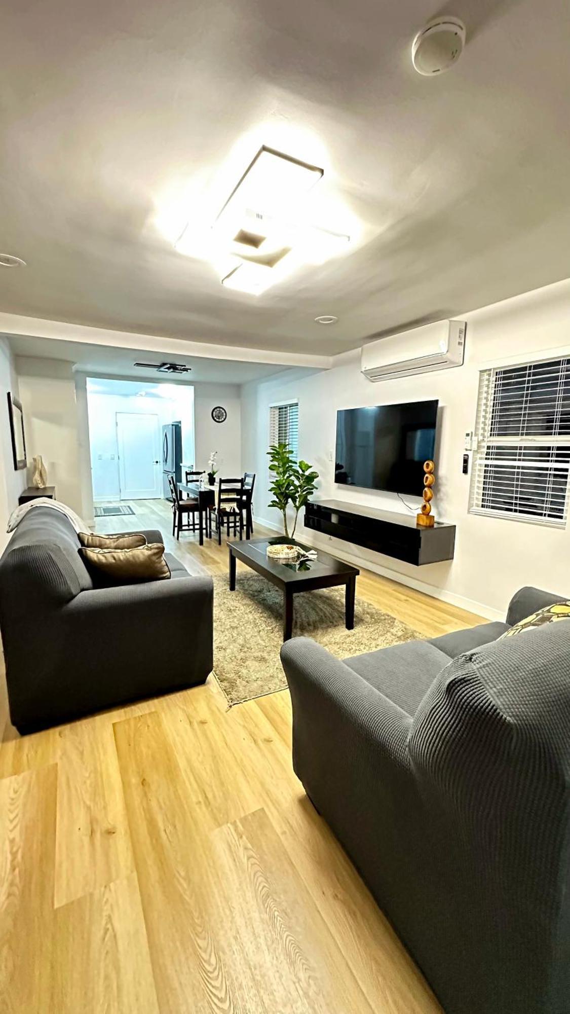 Modern 2Br Stylish & Cozy Unit Bed & Breakfast Los Angeles Bagian luar foto