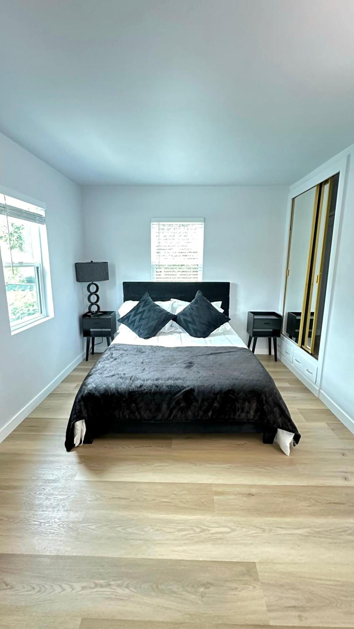 Modern 2Br Stylish & Cozy Unit Bed & Breakfast Los Angeles Bagian luar foto
